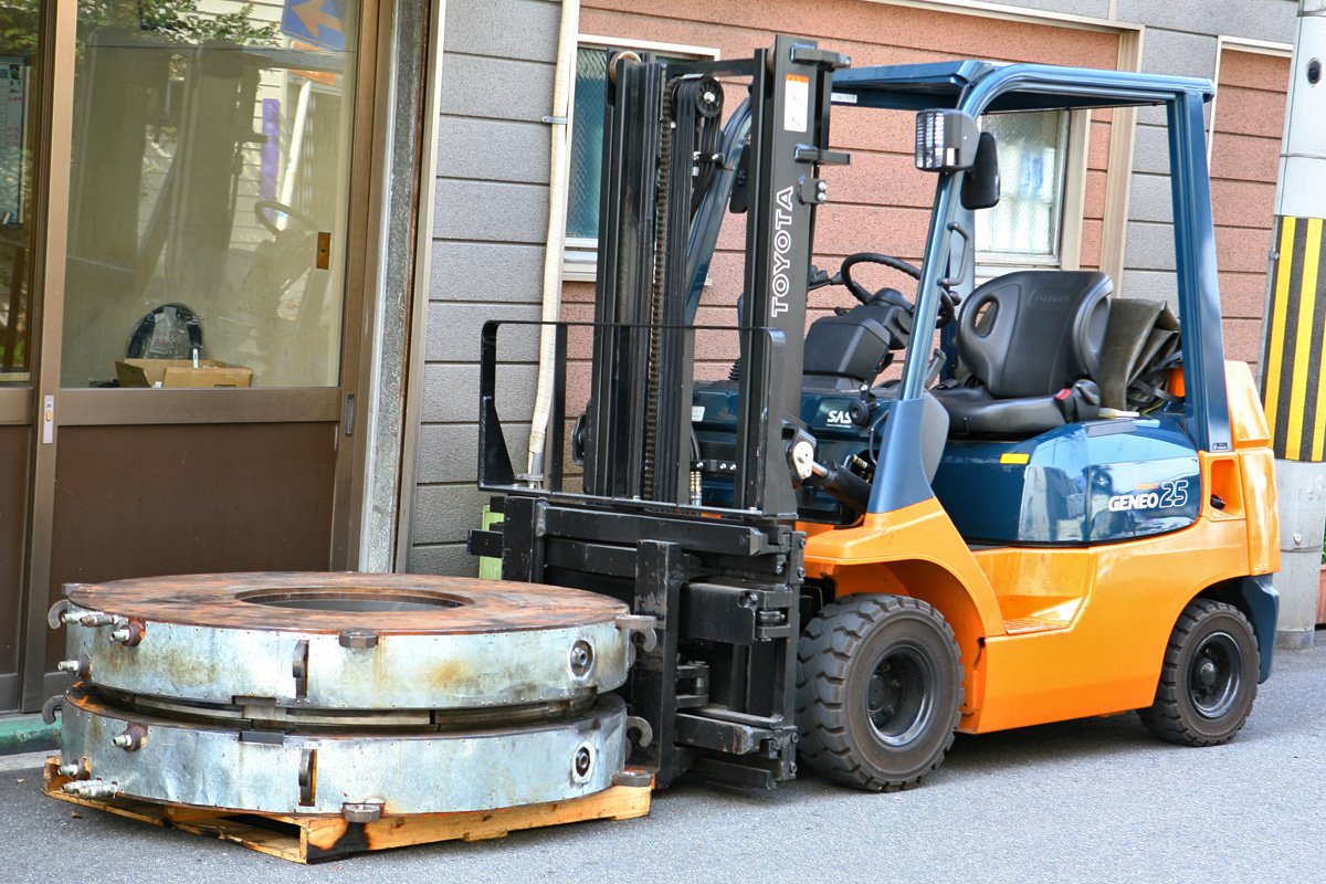 Representative photo of 2004 Toyota 7FG25 Forklift