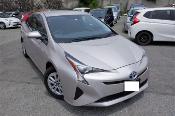 2017 TOYOTA PRIUS
